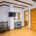 ホテル Alda Puerto Calderon オレニャ