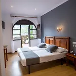 Alda Puerto Calderon Hotel