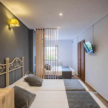 Alda Puerto Calderon 2* אורניה