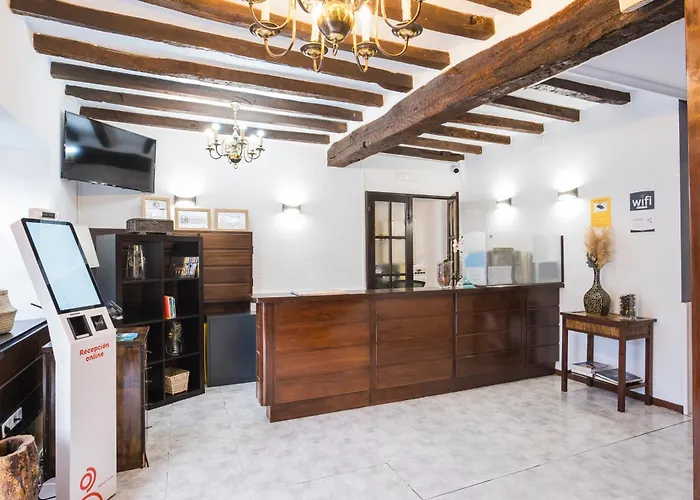 Alda Puerto Calderon Hotel 2*