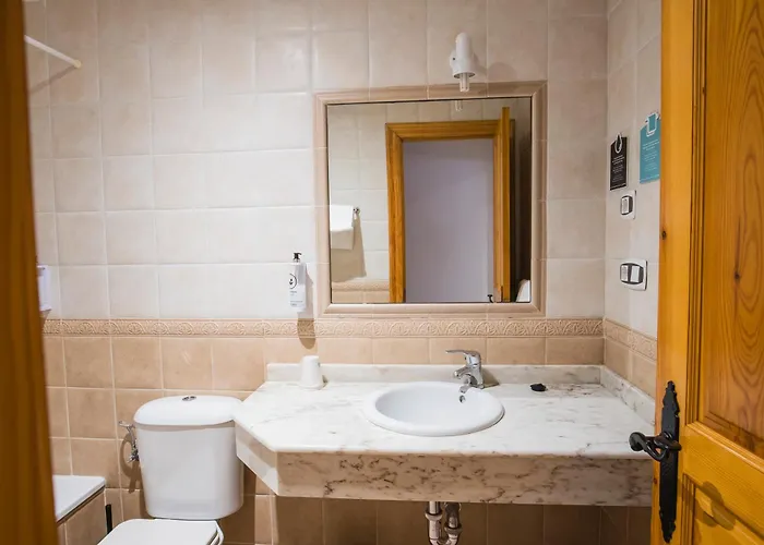 Alda Puerto Calderon Hotel