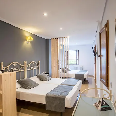 Alda Puerto Calderon Hotel