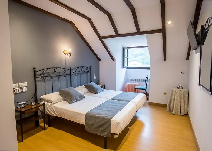 Alda Puerto Calderon Оренья